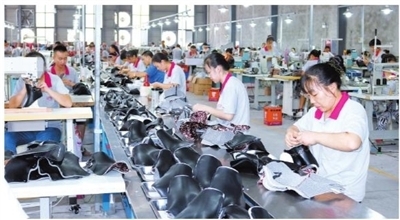 樂(lè)至專項(xiàng)資金支持萬(wàn)貫鞋業(yè)產(chǎn)業(yè)園建設(shè)_資陽(yáng)網(wǎng)